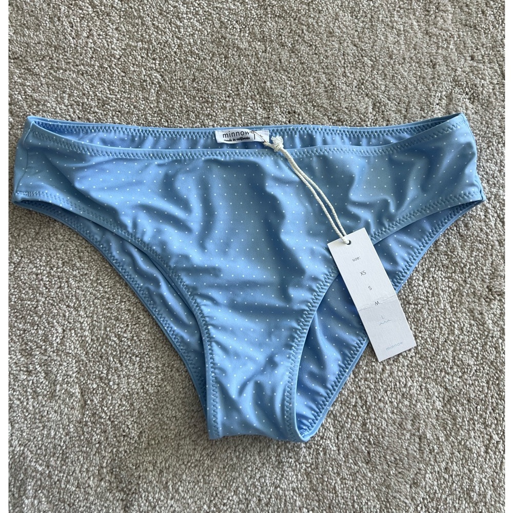 Minnow Women’s size L mulberry